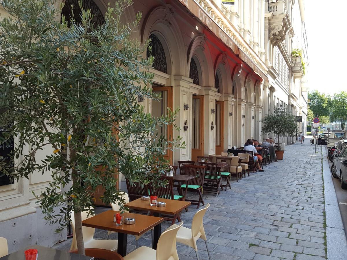 Sobieski Inner Ring Apartments Виена Екстериор снимка