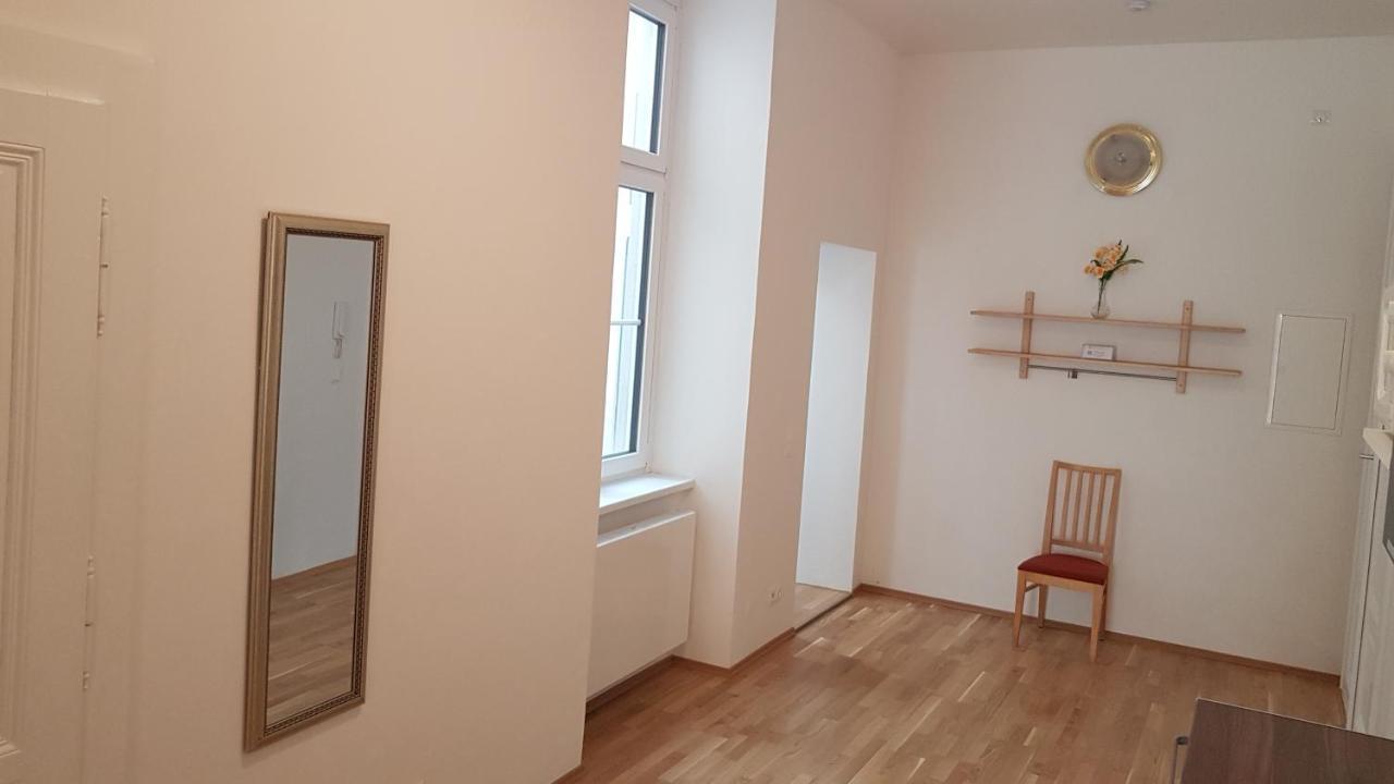 Sobieski Inner Ring Apartments Виена Екстериор снимка
